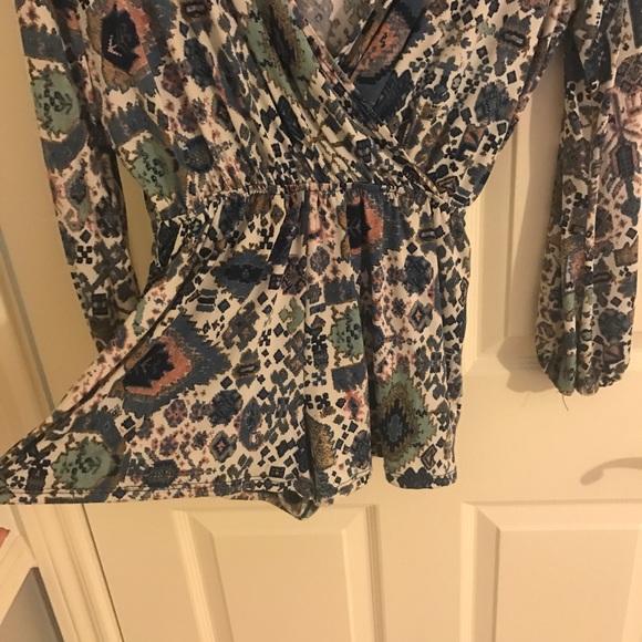 Honey Belle Romper - Picture 2 of 3